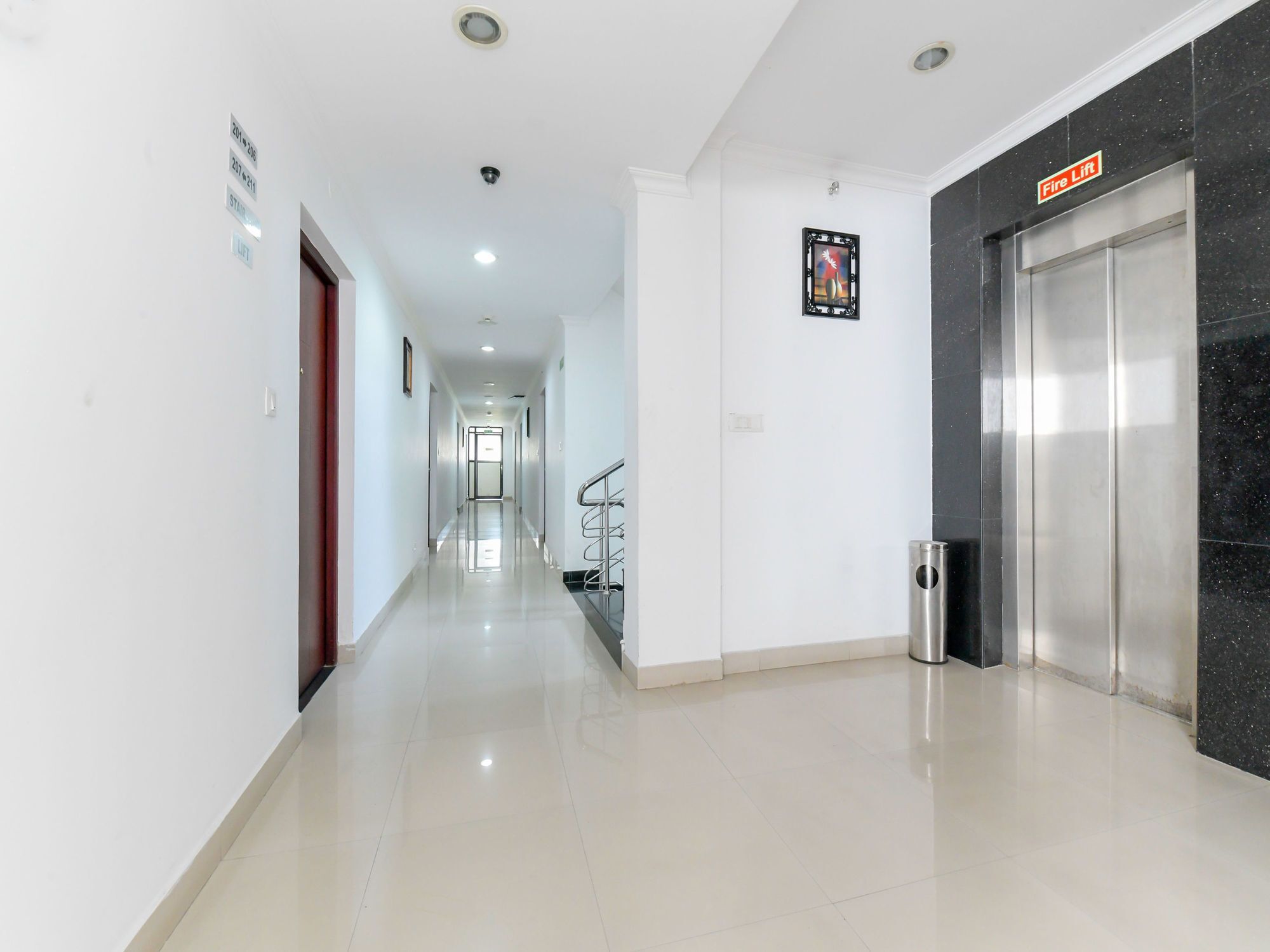 Oyo 7188 Ajantha Regency Hotel Kochi Buitenkant foto