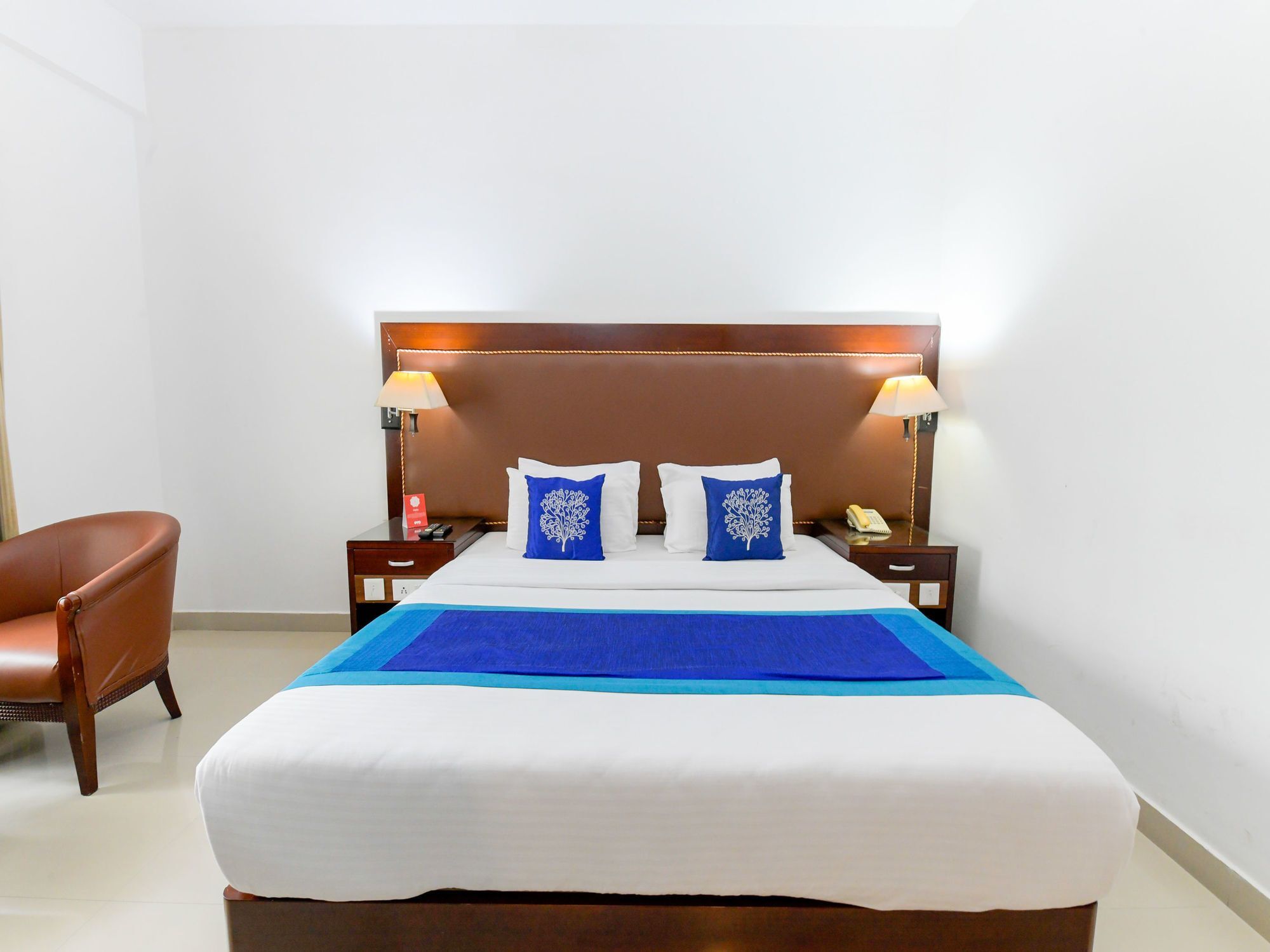 Oyo 7188 Ajantha Regency Hotel Kochi Buitenkant foto
